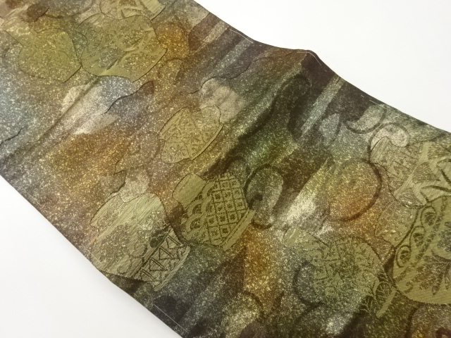 引箔壺にヱ霞模様織出し名古屋帯